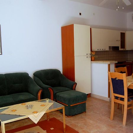 Apartments And Rooms Villa Mir Zaton (Dubrovnik-Neretva) Quarto foto