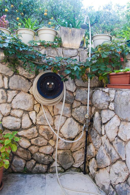 Apartments And Rooms Villa Mir Zaton (Dubrovnik-Neretva) Exterior foto