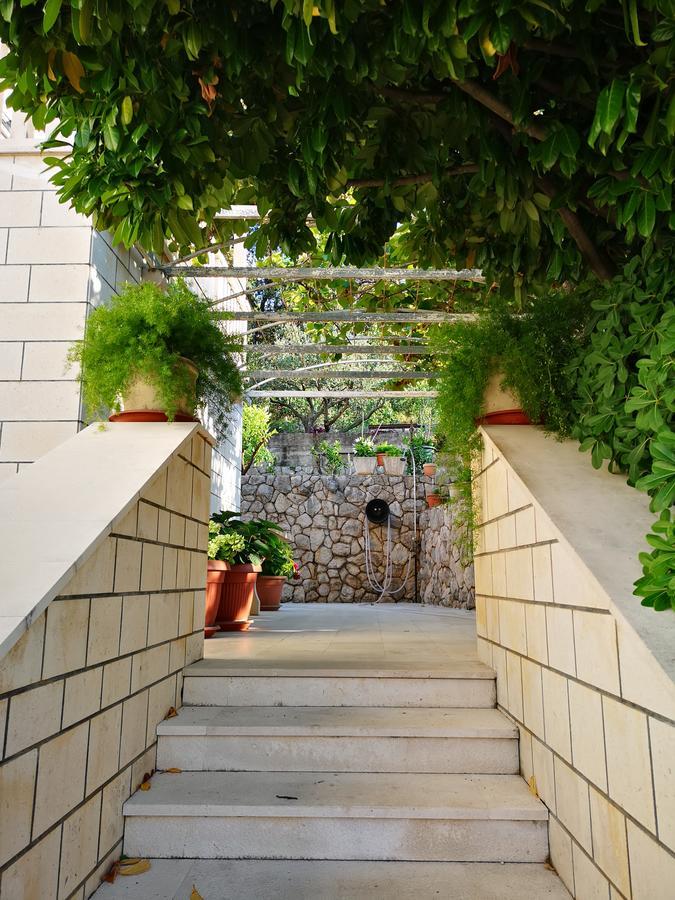 Apartments And Rooms Villa Mir Zaton (Dubrovnik-Neretva) Exterior foto